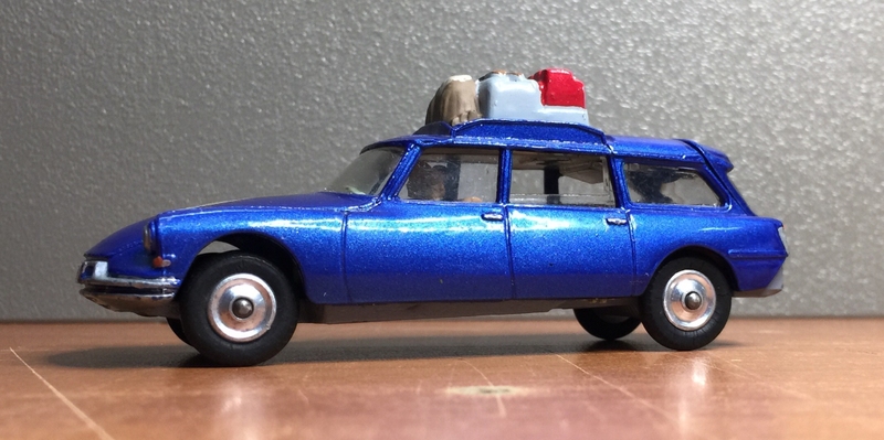 Illustration for article titled French Friday: Citroen Safari by Corgi